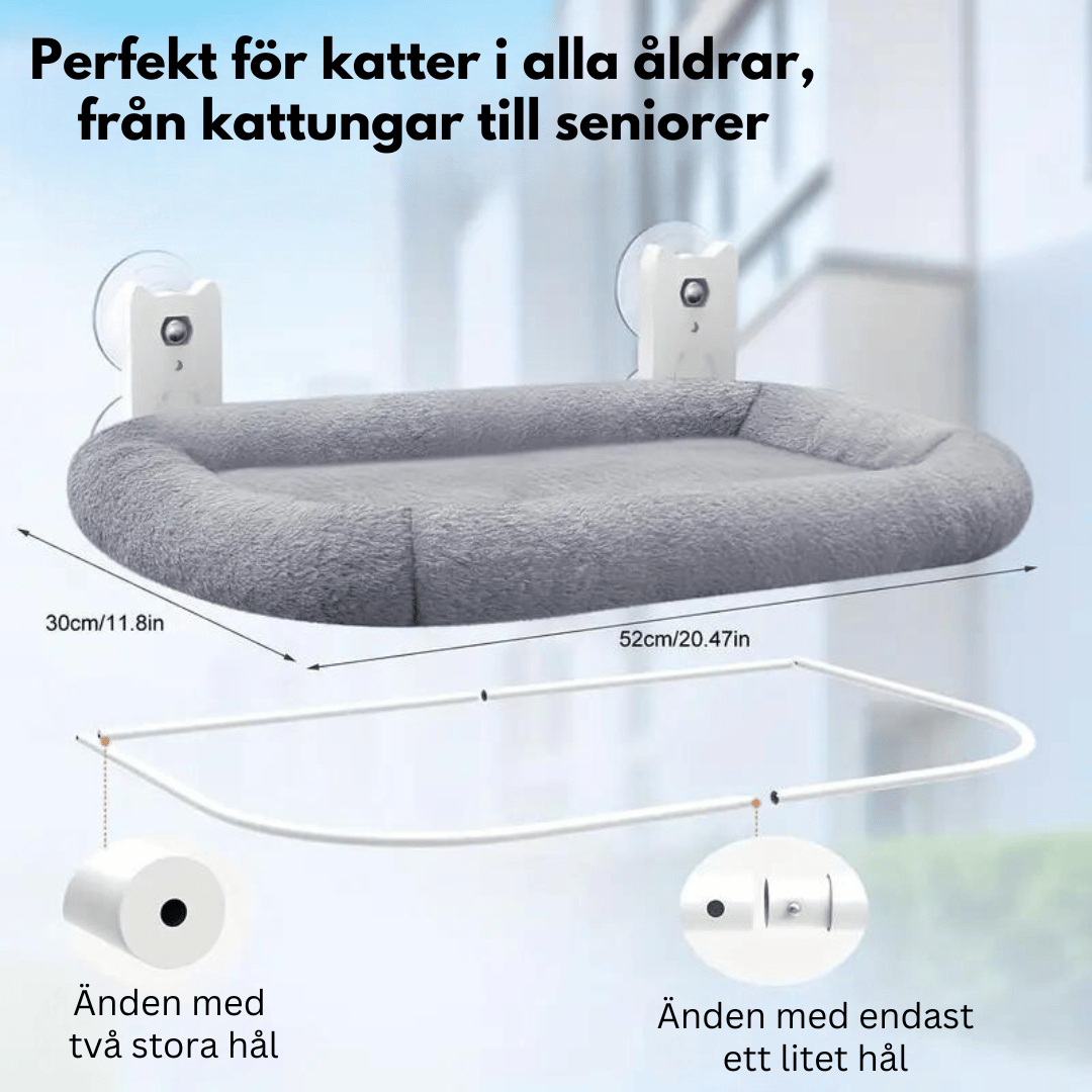 En grå fönsterhängmatta som är perfekt för katter i alla åldrar, från kattungar till seniorer. Hängmattan är 52 cm lång och 30 cm bred. Bilden visar även en närbild på de två olika ändarna av stålrören som används i ramen. Texten "Perfekt för katter i alla åldrar, från kattungar till seniorer" finns överst i bilden.