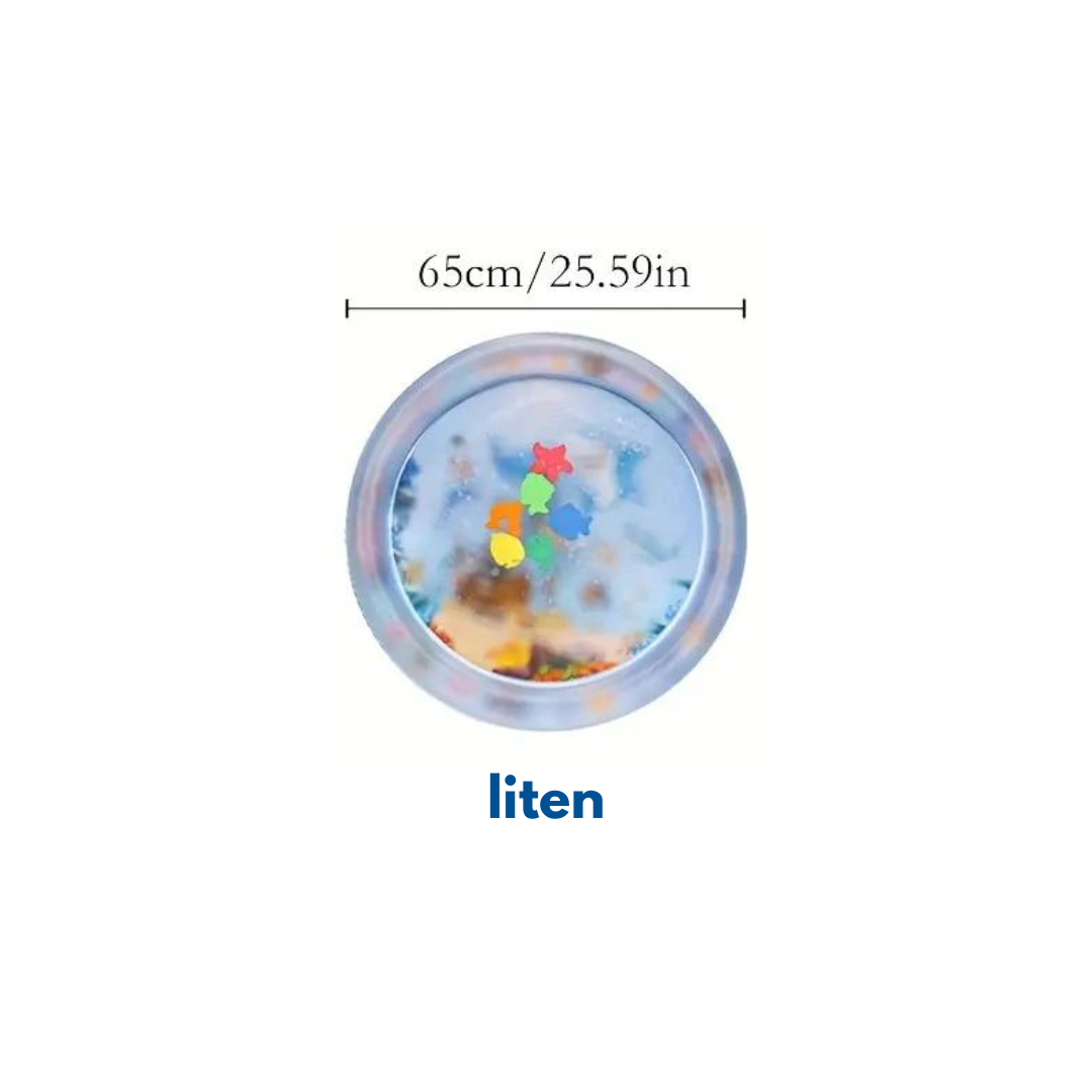 En liten, rund vattenbädd för husdjur med ett färgglatt motiv av havsdjur. Bädden är 65 cm i diameter. Texten "liten" finns i bilden.